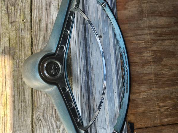 Steering wheels 1