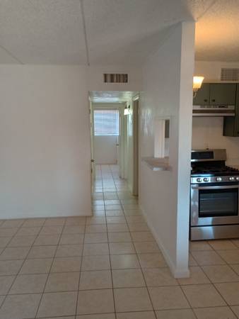 $975 / 3br - 875ft2 - 401-06 N D St (Eloy)63623896567169121