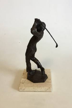 GOLF PLAYER BRONCE by Sterett-Gittings Kelsey 1
