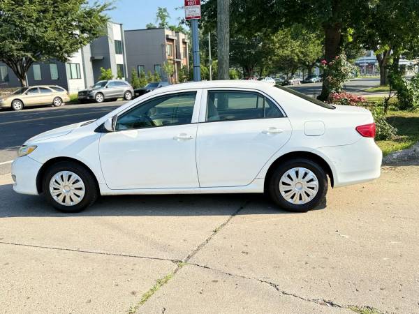 2009 Toyota Corolla - $4,950 (Washington dc)63618541202691121