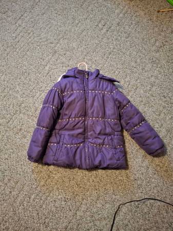 Winter jacket 4-5T 1