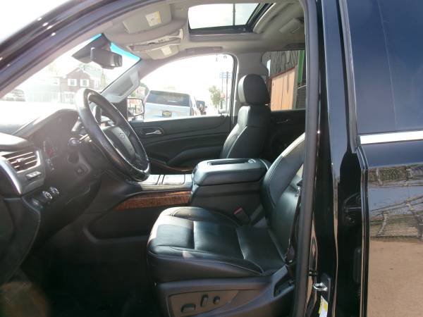 2016 y 2017 Chevrolet Suburban - ¡¡COMPRA AQUÍ, PAGA AQUÍ DISPONIBLE!! - $14,995 (Grand River Ave. entre Greenfield Rd y Southfield Fwy)63622114984577124