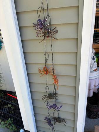 10 large spotted spider lights on string ex cond 1