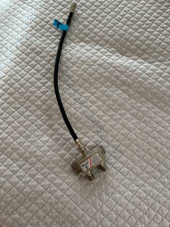 coaxial cable splitter 1