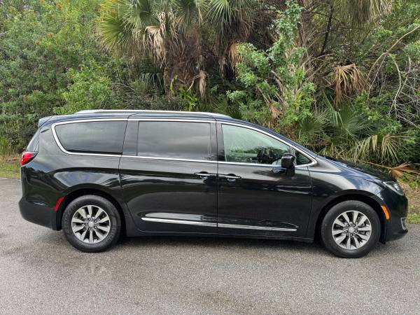 2019 CHRYSLER PACIFICA TOURING L PLUS STOW AWAY *ONLY 92K* WARRANTY FL 1