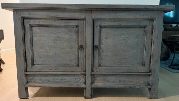 Pottery Barn Molucca Media Console (62") 1