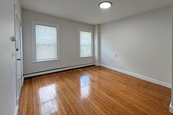 $2,700 / 2br - ** NO FEE ** Avail NOW ** Virtual tour available ** (Inman Square)63996690581506124