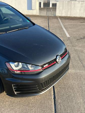 2015 VW GTi Autobahn 4 puertas - $13,980 (Arlington)63616742174339122