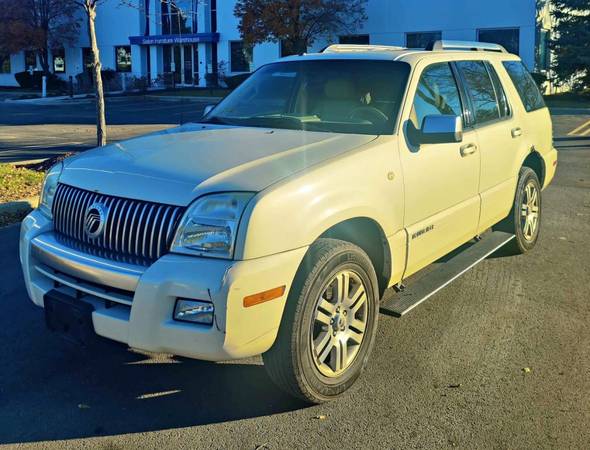 2008 Mercury Mountaineer Premier 1