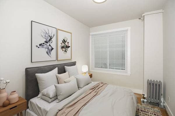 $2,895 / 1br - Chic 1-Bedroom in Tenderloin | Vintage Charm & Modern Updates (glen park)63928542748802122