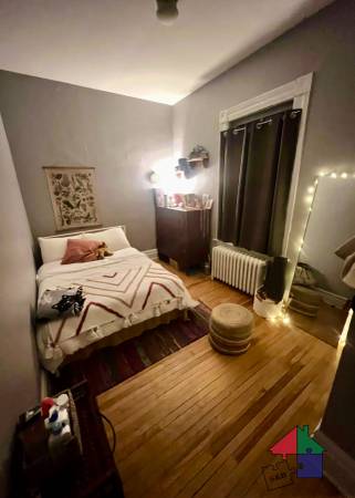 $2,400 / 2br - Great 2 Bedroom--heated! Avail. 6/1/26 (Burlington)63992934493954124