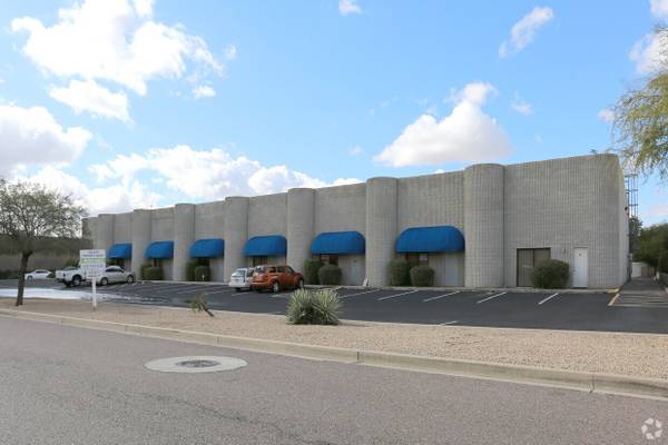 Deer Valley WAREHOUSE with/roll up door/office space 1