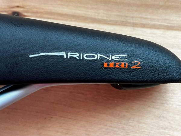 FIZIK ARIONE TRI 2 - $30 (STERLING)63471085100547120
