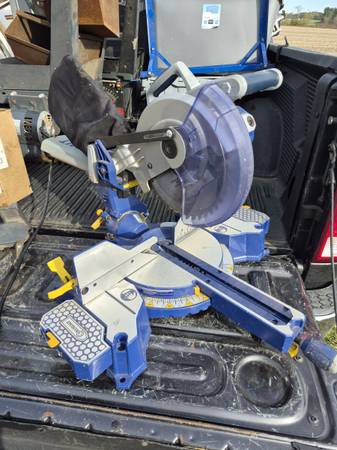 Kobalt 10" sliding compound miter saw 1