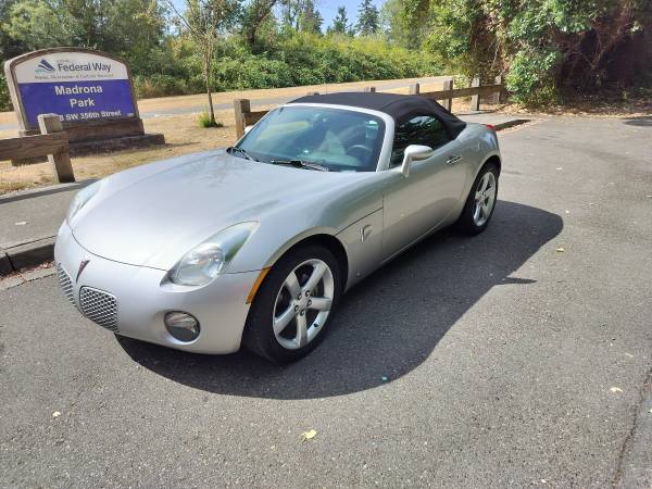 2008 Pontiac Solstice Low Miles!!! - $5,750 (Federal way)63484918149891121