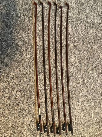 6 Old Violin Bows 1