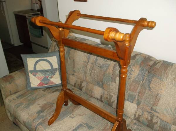 Quilt rack 1