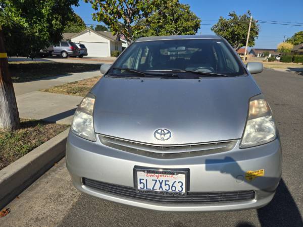 2007 toyota prius híbrido - $5,000 (Irvine)63618172048387120