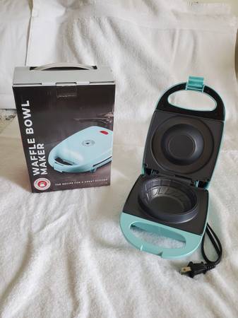 Chef's Counter Waffle Bowl Maker 1