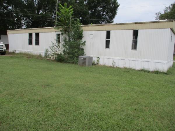 $1,075 / 2br - 2 Bed 1 1/2 Bath (Reidsville N.C.)64027277406723121
