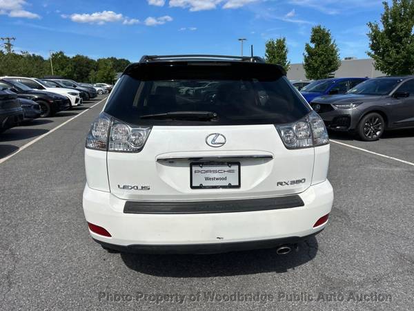 2009 *Lexus* *RX 350* *AWD 4 puertas* Blanco - $4,950 (Subasta de autos públicos de Woodbridge)63481743848963122