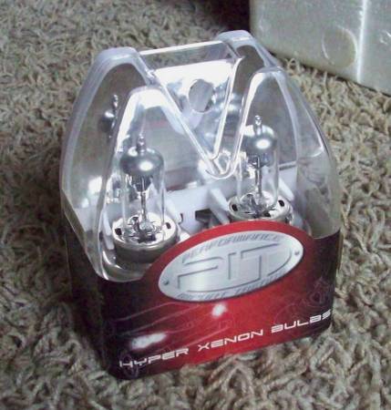 new H4 / 9003 headlight bulbs 1
