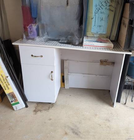 Sewing table 1