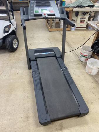 Pro Form Treadmill 1