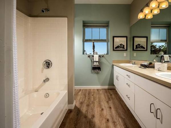 $3,372 / 3br - 1303ft2 - Walk-In Closets, Fitness Center, Full Size Washer and Dryer (2460 South Rubel Way)63663819261187122