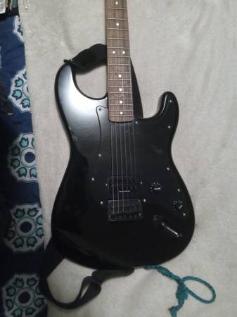 Fender Strat Custom Tom Delonge Style 1