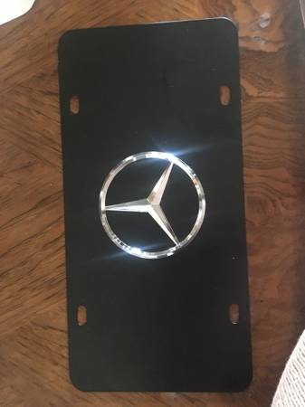 Mercedes drivers plate 1