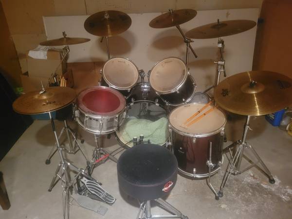 Pearl Drum Set Zildjian Cymbals Sabian Cymbals 1