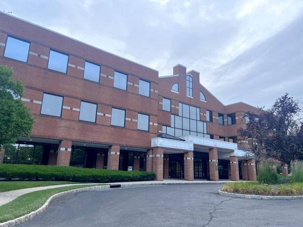 $569 Bedminster Crossroads Drive (Bedminster)63676363629057120