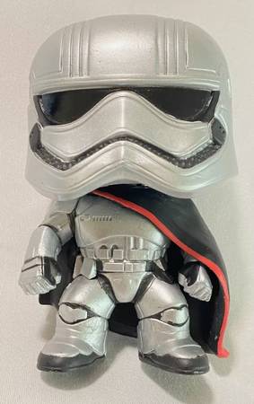 Captain Phamsa bobble head 1
