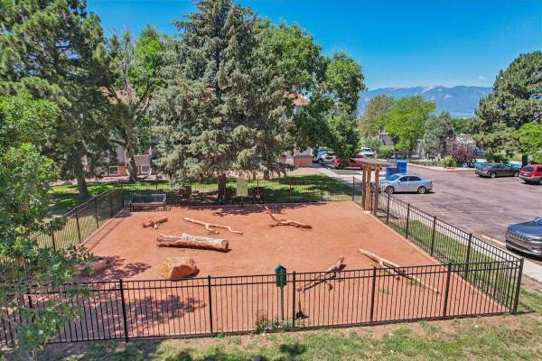 $1,195 / 2br - 750ft2 - Online Maintenance Request, Off Street Parking (360 N Murray Blvd, Colorado Springs, CO)63687154139651121