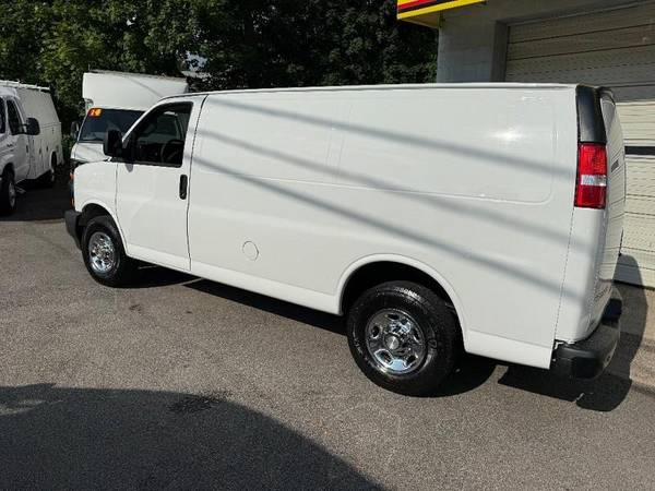 2020 CHEVROLET 2500 EXPRESS VAN 2500 COCHE, FURGONETAS, ACEITE, CAMIONES, CARROCERÍA VOLCADA, UTILITARIO - $24,995 (+ Supreme Auto Sales - No Reasonable Offer Refused)63623753882499122