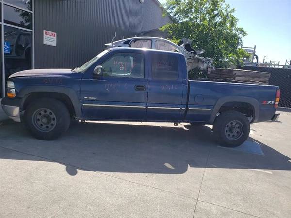2002 Chevrolet Silverado PARTS ONLY 1