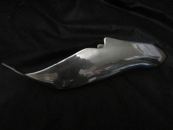 Guardabarros delantero izquierdo para Ford Thunderbird 1964-1965 - $50 (Roseville)63440099288963121