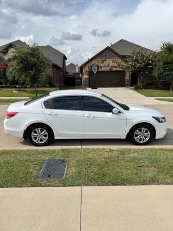2009 Honda Accord - $10,500 (Arlington)63488540461569123