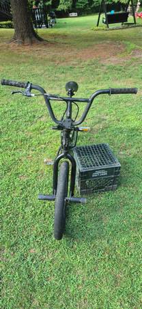Mongoose Rebel BMX Bicycle - $115 (East Bridgewater)63438988319875121