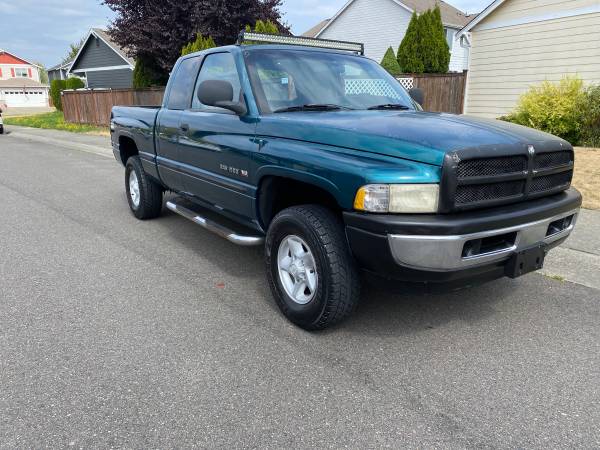 1998 Dodge ram SLT - $3,900 (Puyallup)63470612877827123