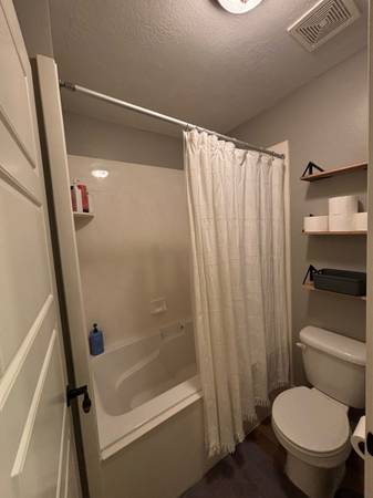 $2,400 / 3br - 1500ft2 - Townhome in fantastic location! (Midvale)63670972812033122