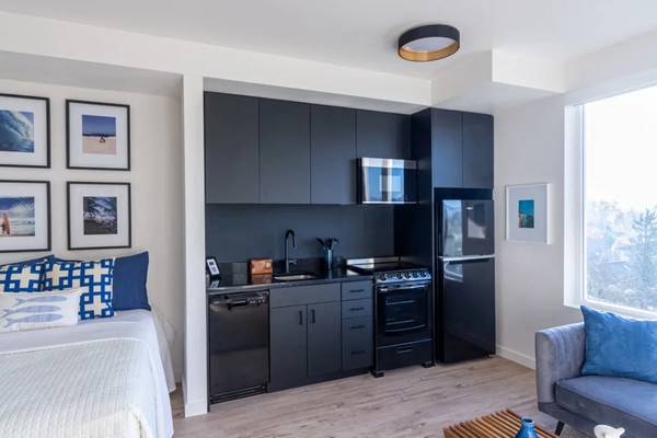 $1,200 / 365ft2 - Now Leasing: Stylish Studio at Nomad PDX – |FIRST MONTH FREE!! (Interstate Ave)63820824144385120