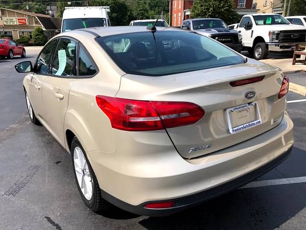 2017 Ford Focus ~ SE ~ 27k MILES ~ AUTOMATIC ~ FINANCING Available - $11,870 (Downtown Washington PA)63625191789699122