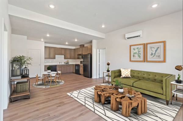 Centennial Trail, Spokane River and Spectacular Views! 1