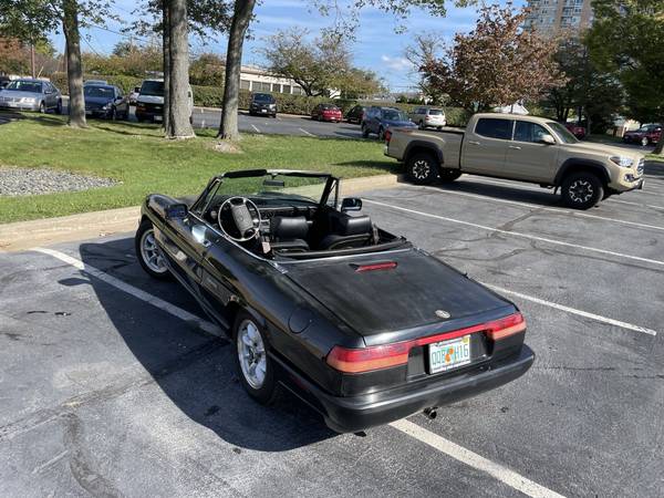 1993 Alfa Romeo Spider - $12,500 (Rockville)63616651975171122