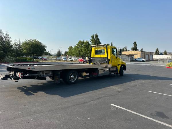 2019 Hino 258A Tow-Truck - Photo 9