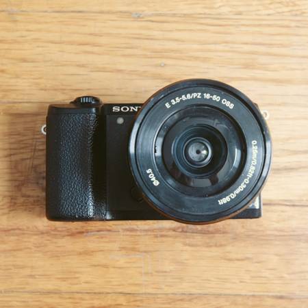 sony a5100 milc (black) kit, fair 1