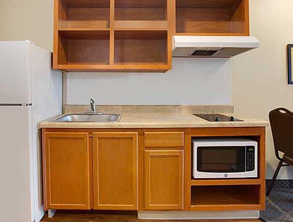 $330 / 1br - FLAT WEEKLY RATE in Chattanooga - Furnished, WiFi, Pool, Fresh Sheets! (Chattanooga)63993076500610124