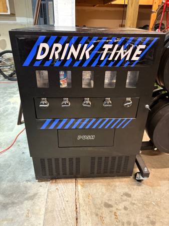 Drink Time Vending Machine 1